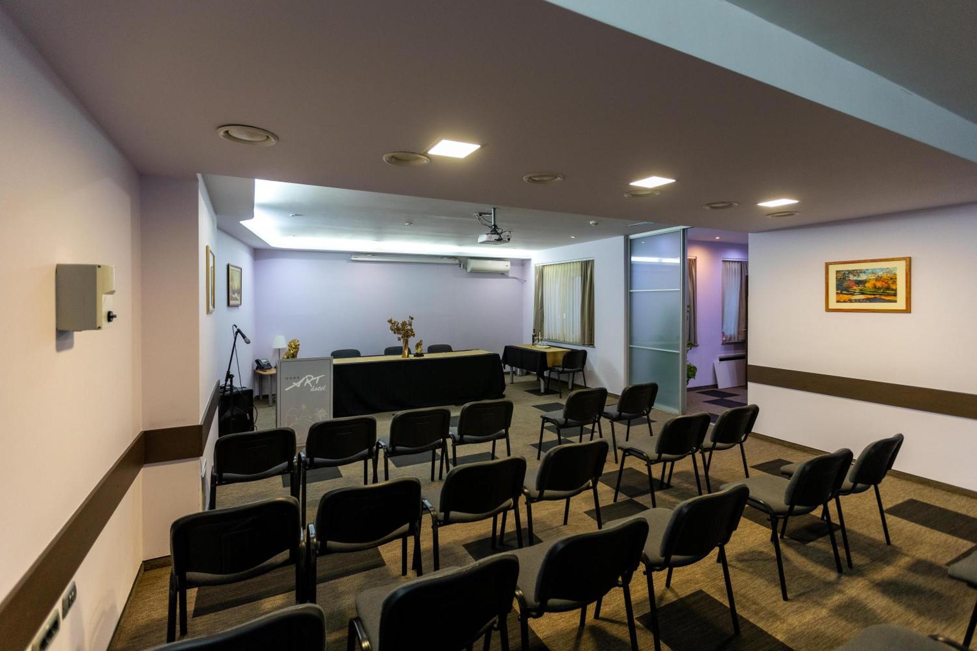 Art Hotel Slavonski Brod Exterior foto