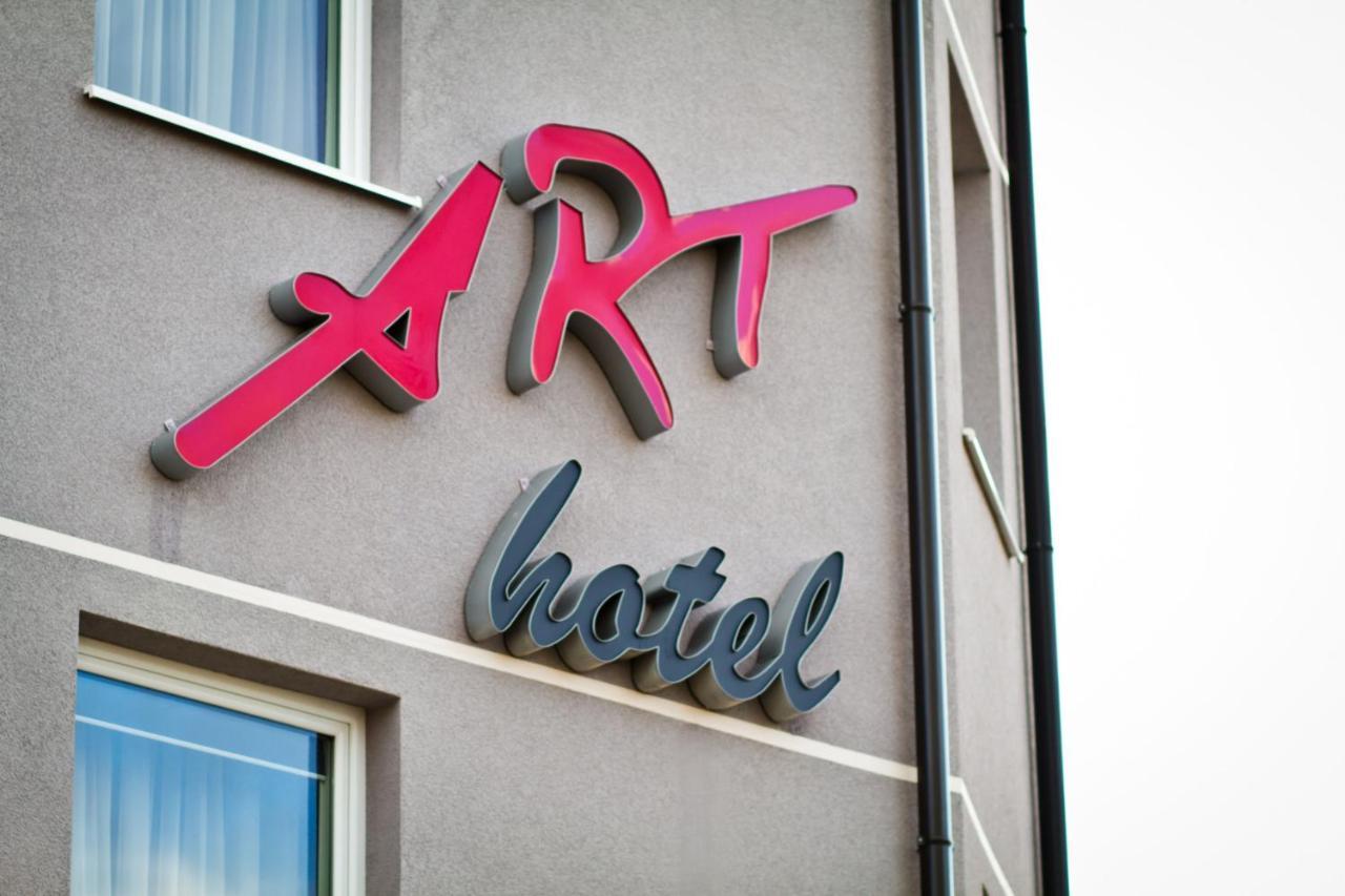 Art Hotel Slavonski Brod Exterior foto
